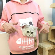 Adventure-ready! The purr-fect travel outfit for your feline.
