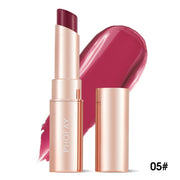Hydrating lipstick for luscious lips