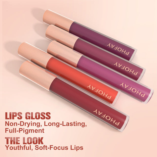 Glossy lips that stay soft and smooth