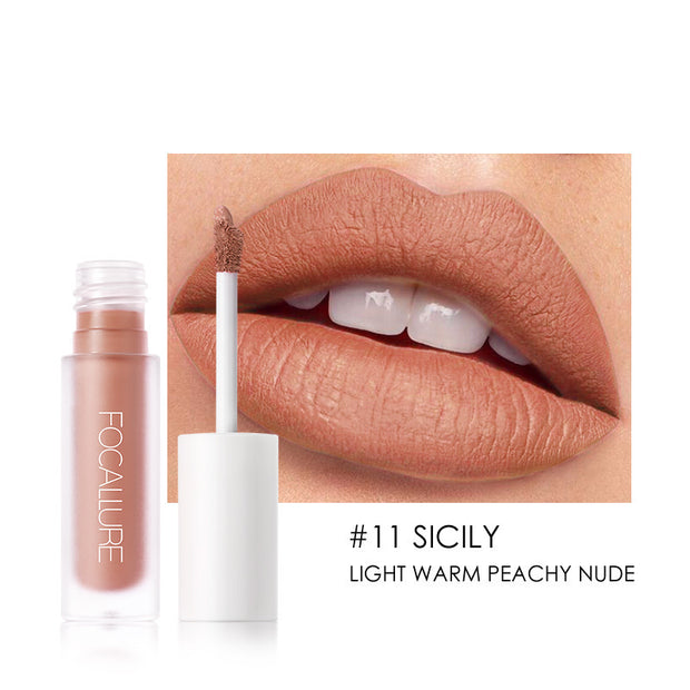 Hydrating formula with intense color