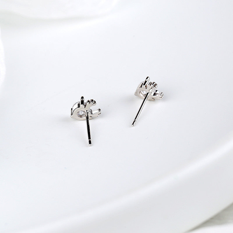 925 Sterling Silver Elk Stud Earrings