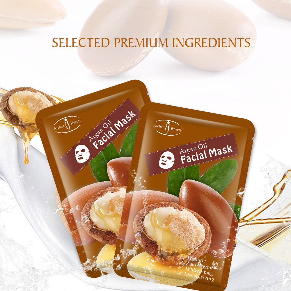 Indulge in the ultimate firming mask care.