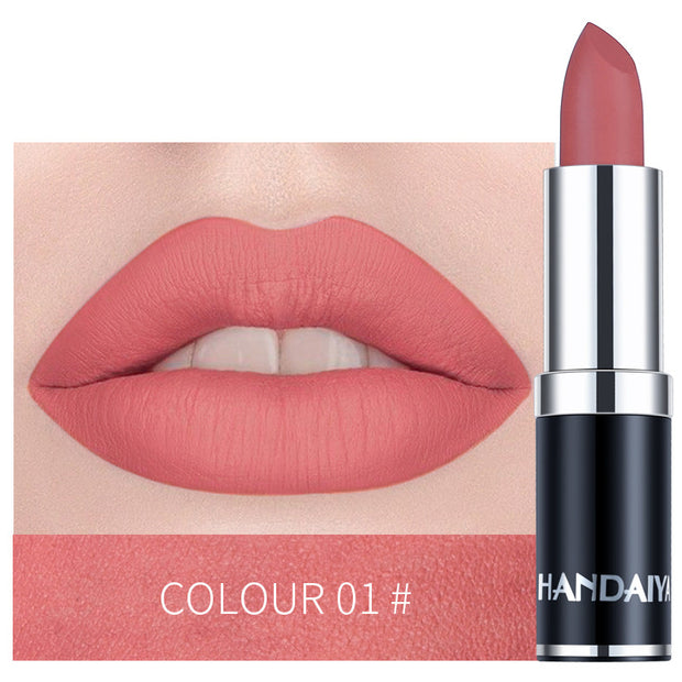 Smooth lips with long-lasting hydration