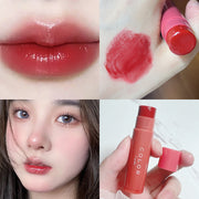 Moisturizing care with a pop of color