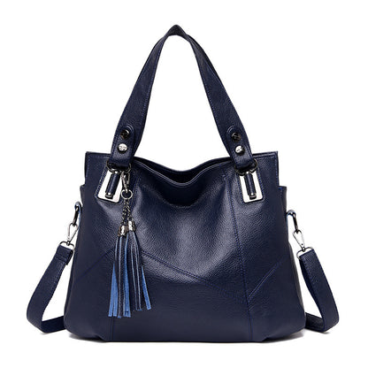 Fringed shoulder bag