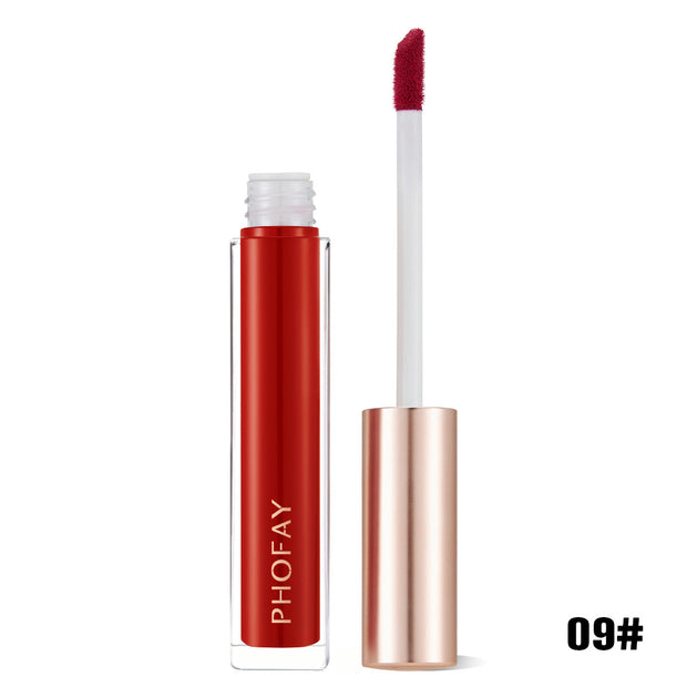 Glossy lips without the sticky feel