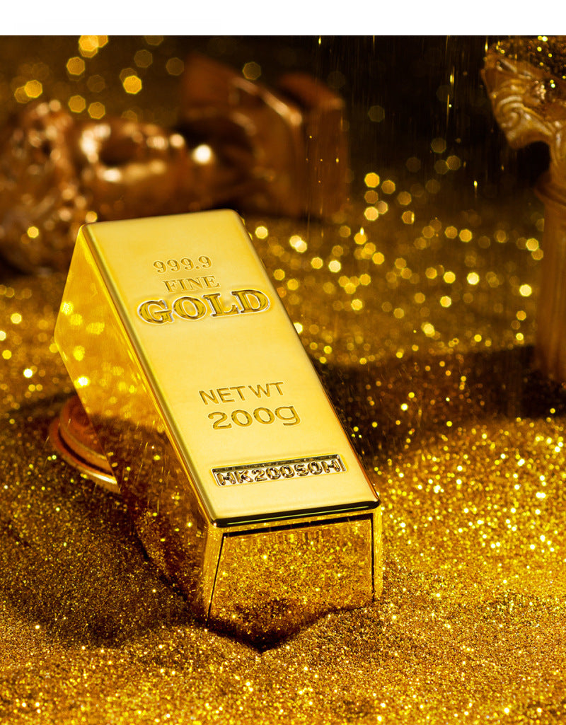 Matte lipstick that feels soft & light