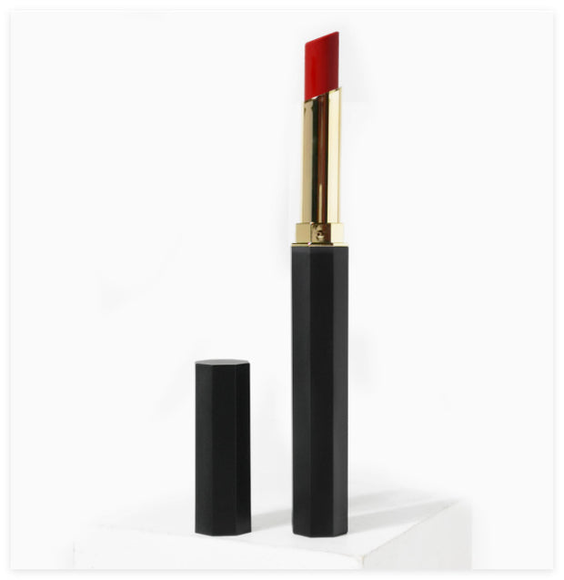 Classic style meets modern pigment