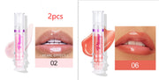 Slightly spicy lip honey for luscious lips